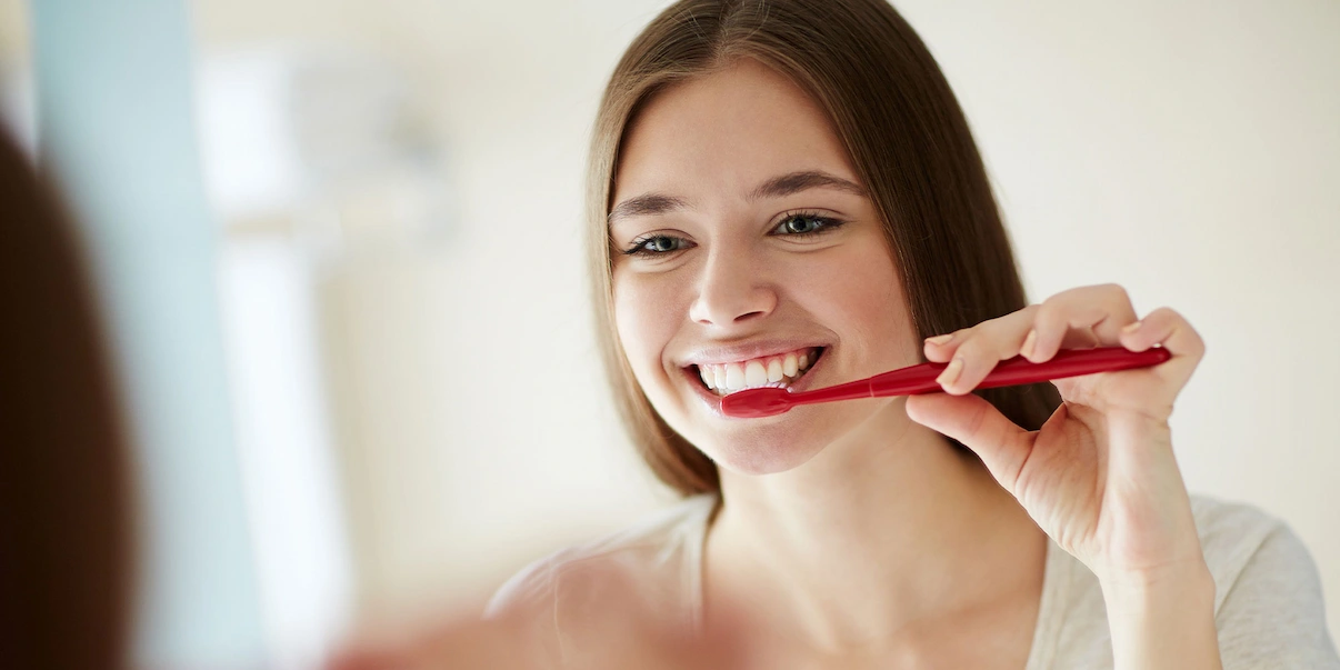 The Proper Way to Brush Your Teeth