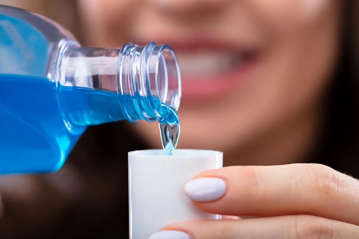 Fluoride oral rinses - is it good or bad?